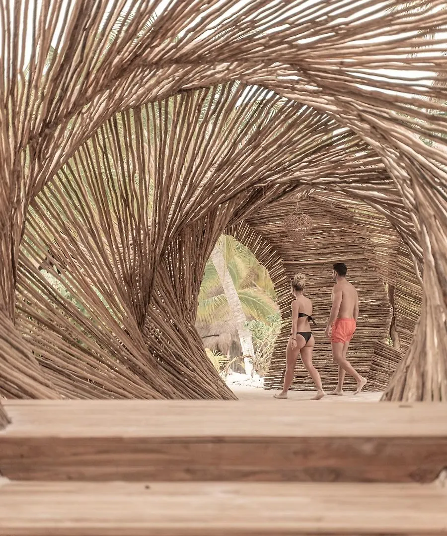 Alito Tulum Hotel 4*,